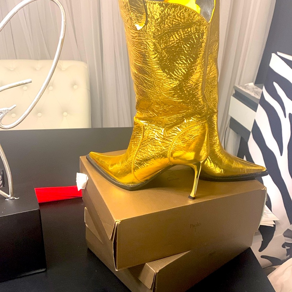 Jeffrey Campbell